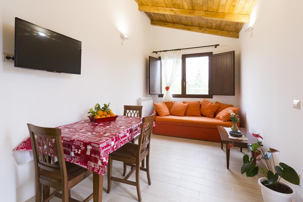 Orange Park - Agriturismo Villa Misterbianco Dış mekan fotoğraf