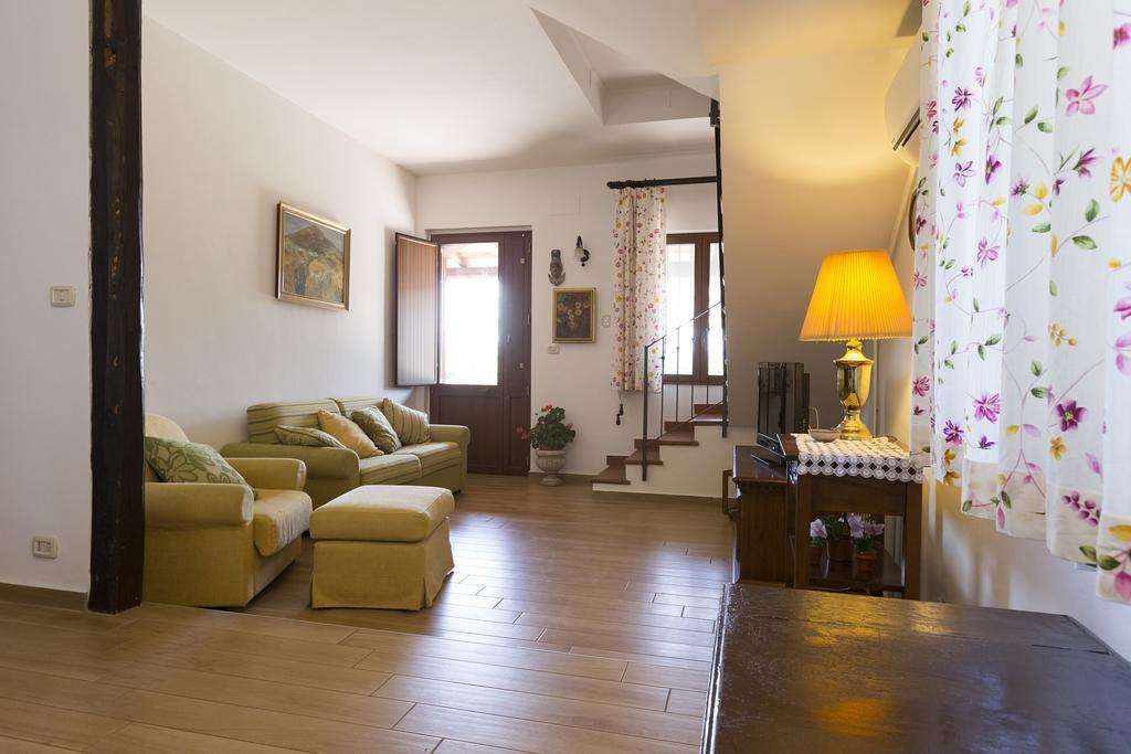 Orange Park - Agriturismo Villa Misterbianco Dış mekan fotoğraf